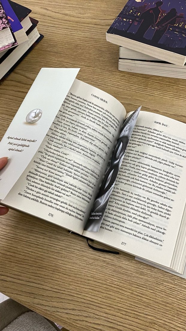 Ceren Melek - Kırık İnci Romanı - Görsel 2