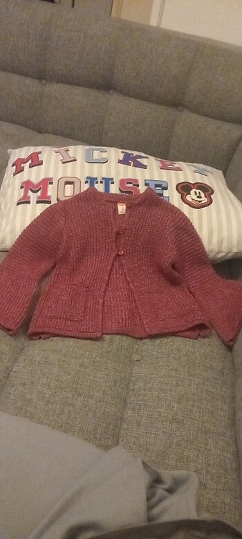 4 yaş. Hirka