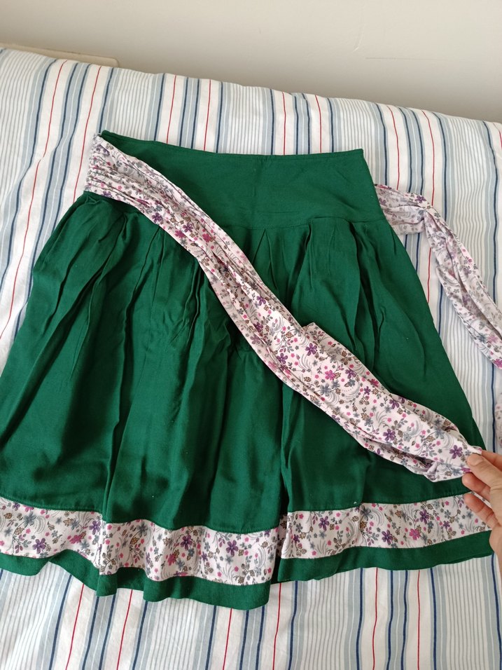 Nakışlı Pileli Yeşil Midi Etek - Görsel 2