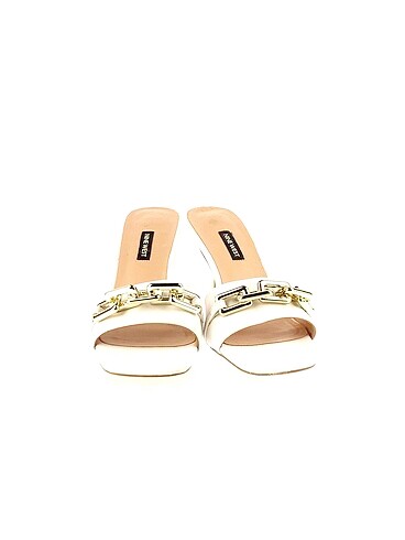 40 Beden Nine West Terlik %70 İndirimli.