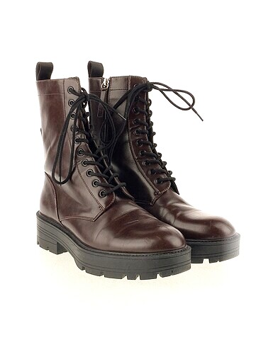 Zara Zara Bot %70 İndirimli.