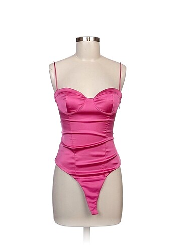 Zara Bluz %70 İndirimli.