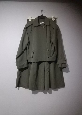 haki yeşil Kısa Boy Pileli Hamile Ceketi - Görsel 4