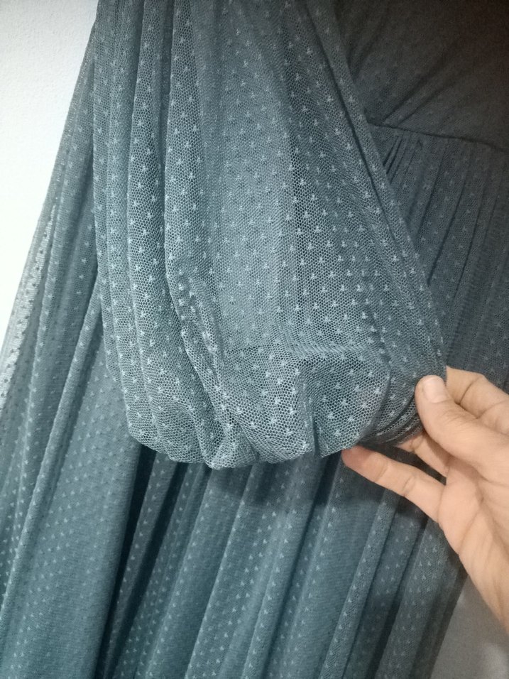 Gri Uzun Pilili tül Elbise - Görsel 3