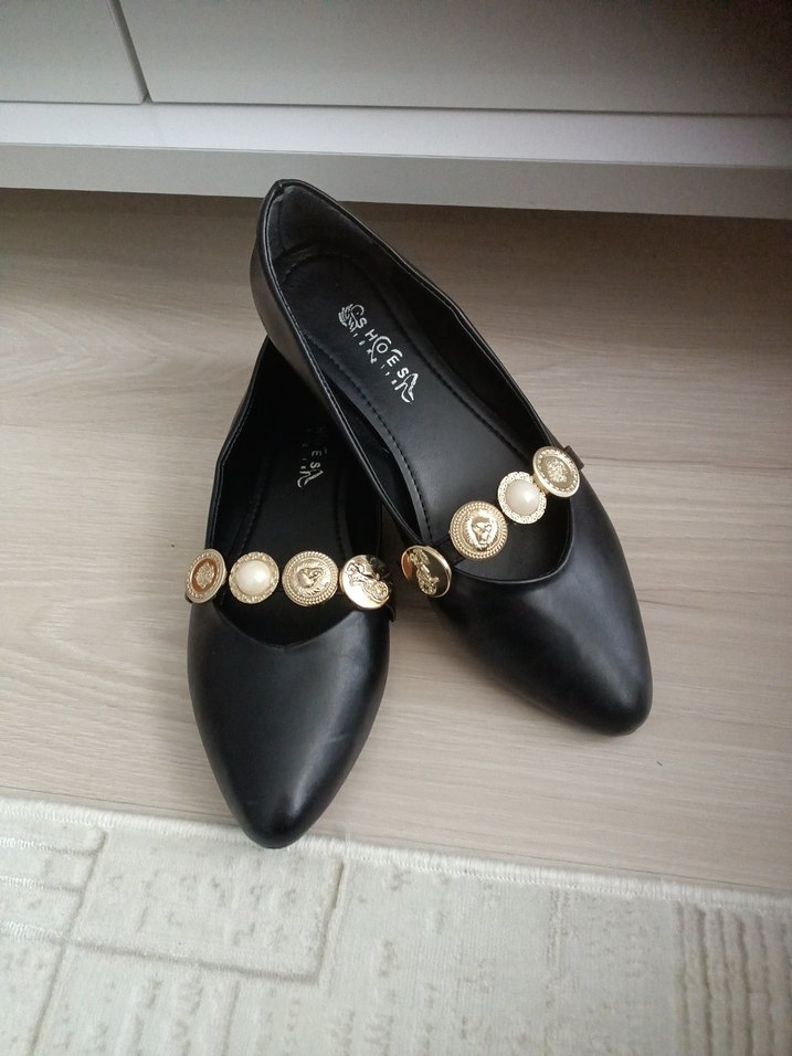 Düğmeli Siyah Kadın Topuklu Babet - Görsel 5