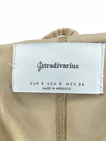 s Beden ten rengi Renk Stradivarius Trenchcoat %70 İndirimli.