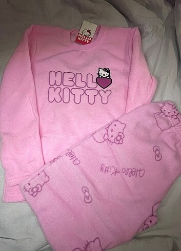 Hello kity polar eşortman takımı