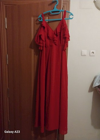 Kadın Kırmızı Drapeli Uzun Elbise