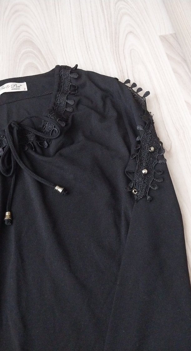 Siyah Uzun Kollu Kadın Bluz - Görsel 3