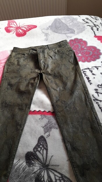 Zara kamuflaj desen bayan pantolon