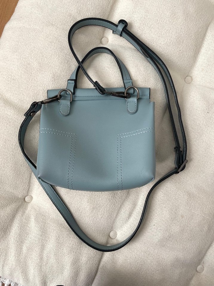 Mavi suni deri kadın çantası - Görsel 2