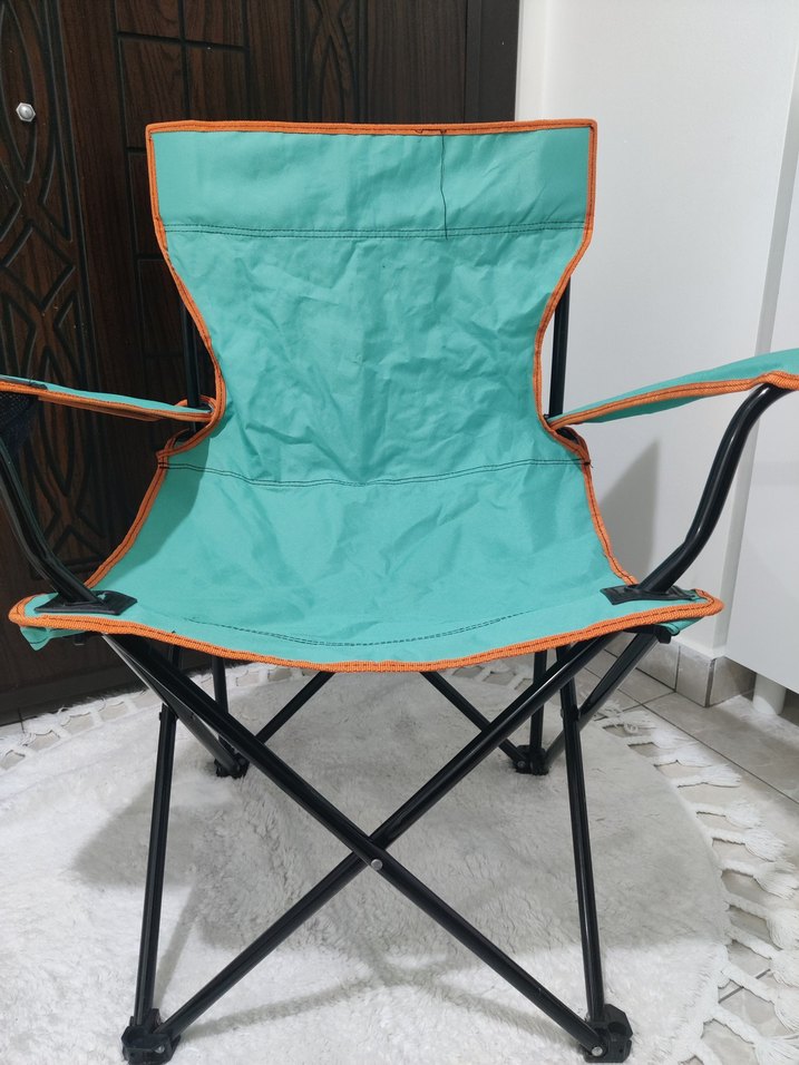 kamp sandalyesi ve masa - Görsel 3