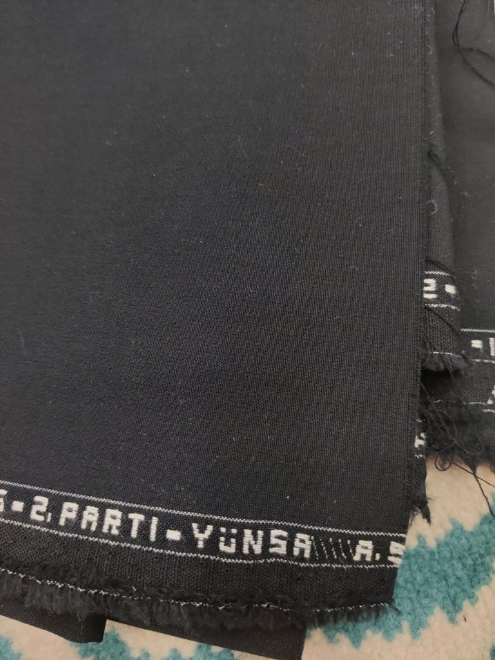 Koyu lacivert mevsimlik kumaş - Görsel 2