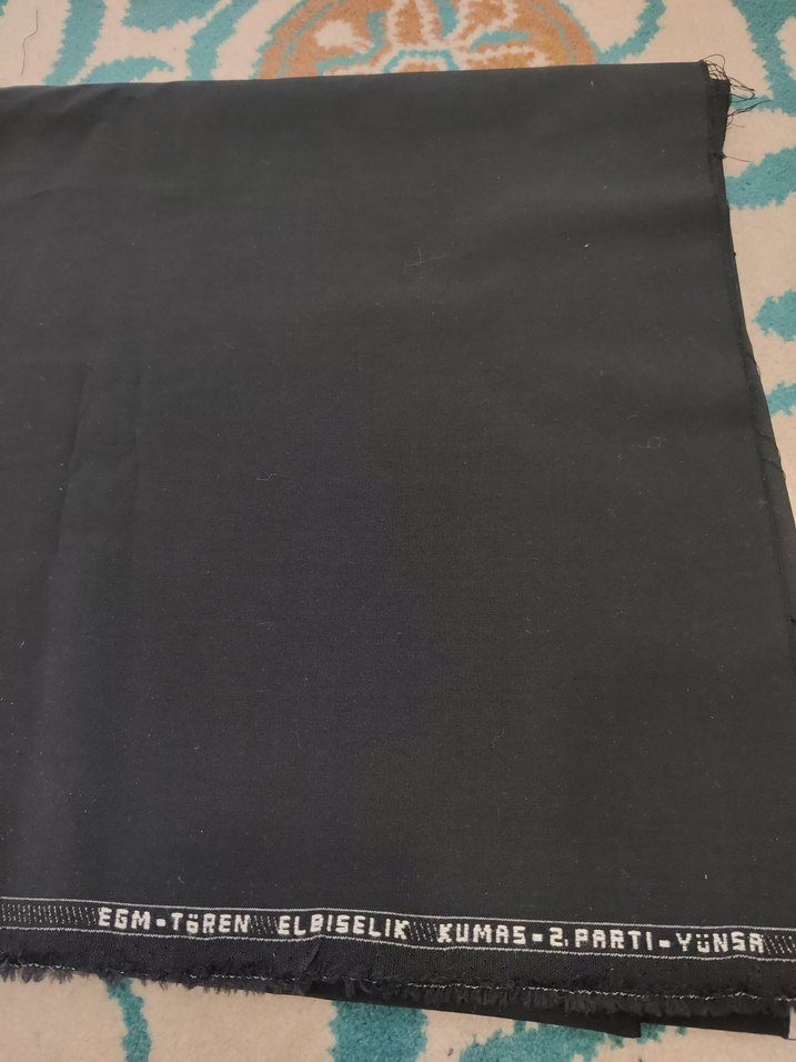 Koyu lacivert mevsimlik kumaş - Görsel 3