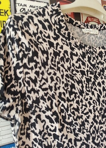Kısa dar leopar bluz