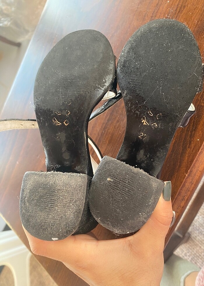 Çocuk topuklu ayakkabı - Görsel 3