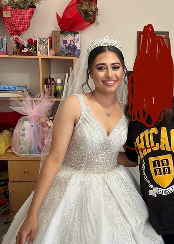 V Yaka Parlak Beyaz  Gelinlik - Görsel 2