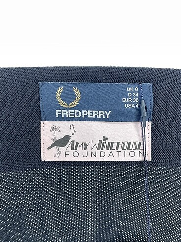 36 Beden siyah Renk Fred Perry Kısa Elbise %70 İndirimli.