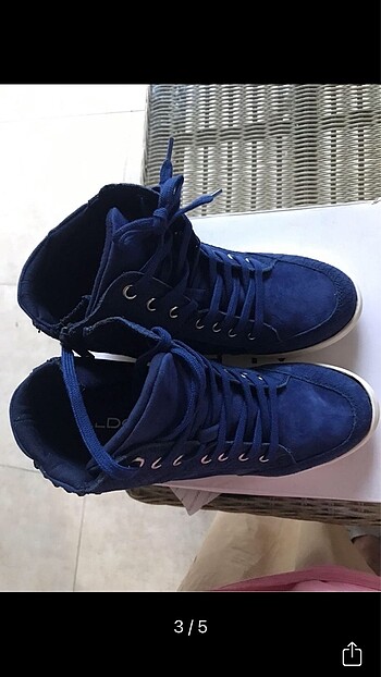 Aldo Swarovski taşlı dolgu topuk bot