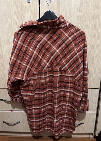 Düğmeli Rahat Kesim Uzun Kollu Kadın Gömlek - Görsel 3