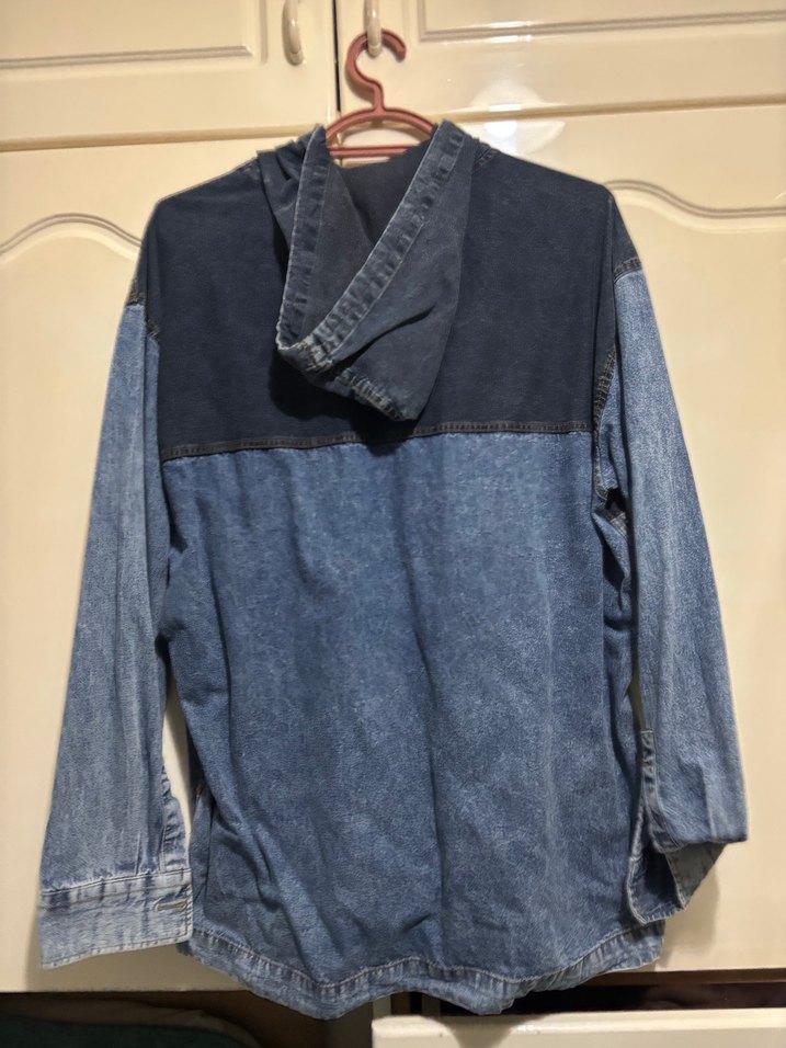 Unisex Bağcıklı Kapüşonlu Yıkamalı Kot Ceket - Görsel 3