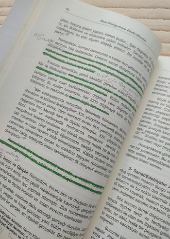 Beden Batı Edebiyatında Edebi Akımlar İsmail Çetişli