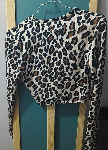 Crop üst leopar