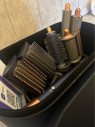 DYSON AİRWRAP