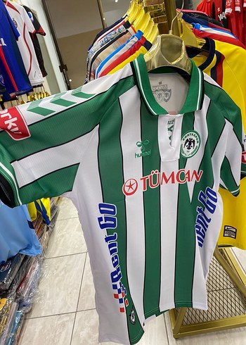Konyaspor A kalite kumaş forma bedenler var