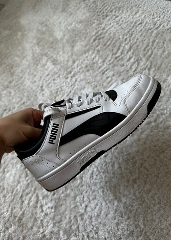 Puma Beyaz Siyah Retro Sneaker