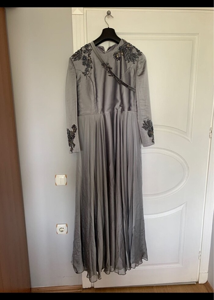 Tesettür özel tasarım abiye - Görsel 2