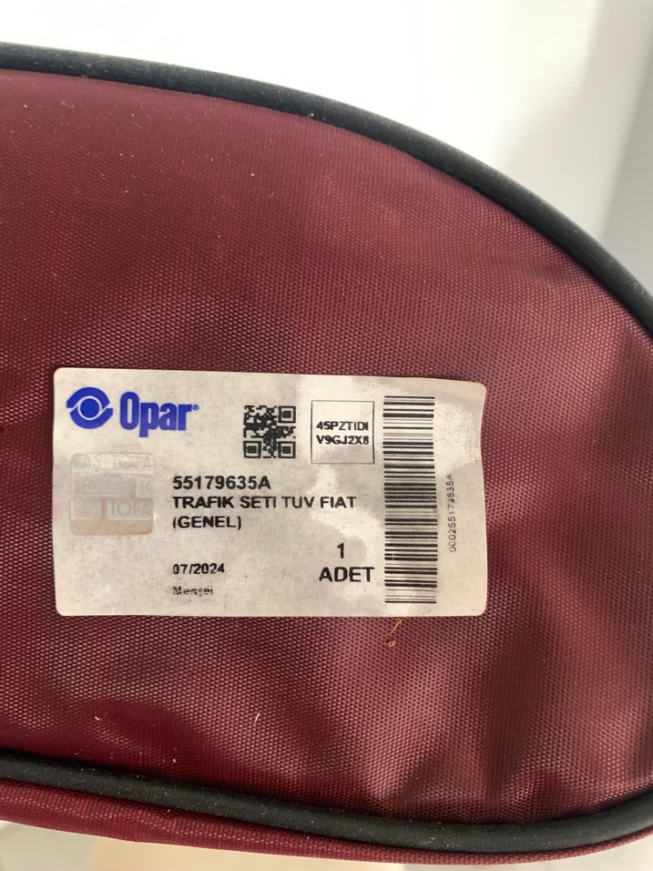 Kırmızı Baskılı İlk Yardım Seti - Görsel 4