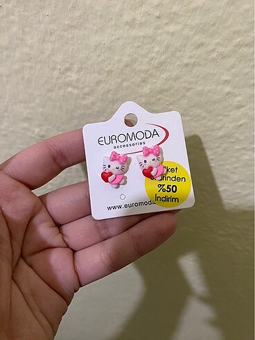hello kitty küpe