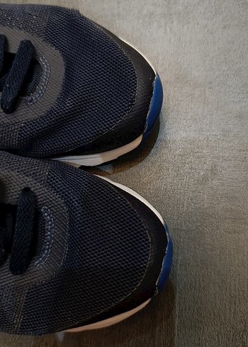 37,5 Beden siyah Renk Nike Kadın Günlük Air Max Invigor Ayakkabı
