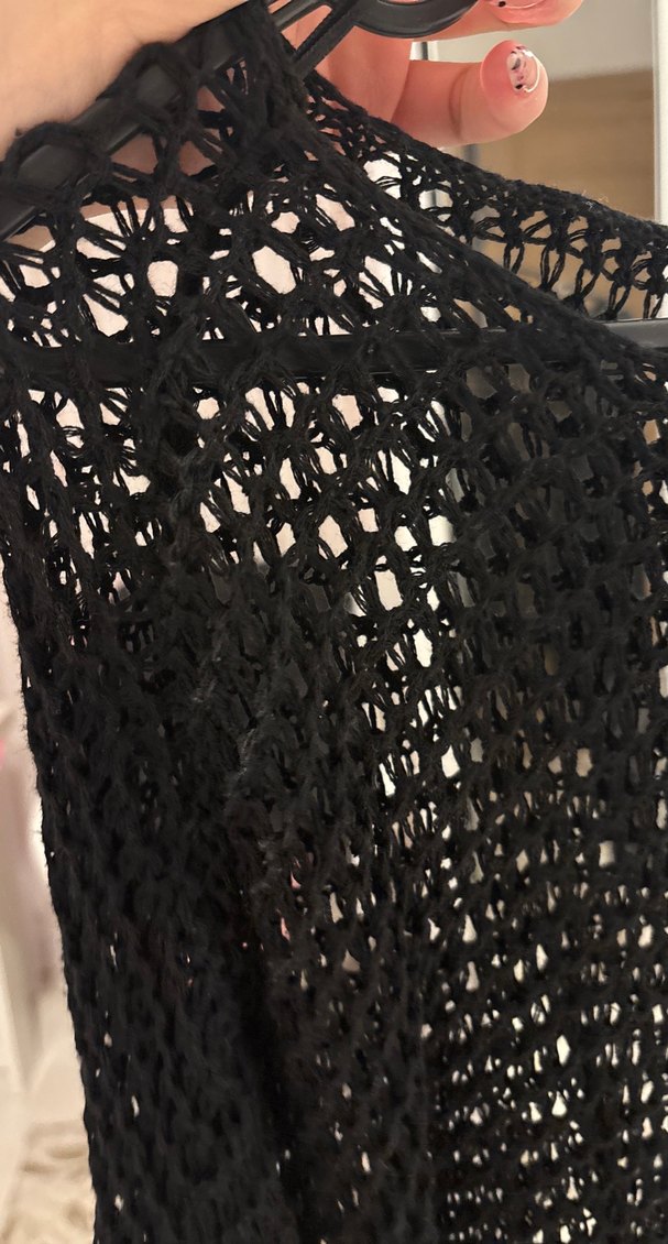 Siyah delikli kadın kazak - Görsel 4