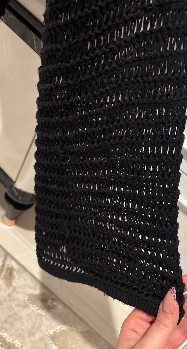 Siyah delikli kadın kazak - Görsel 5