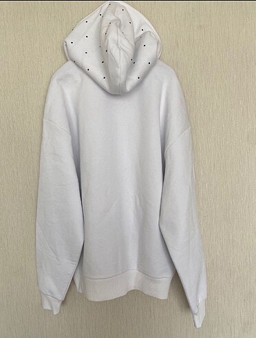 l Beden Review hoodie sweatshirt