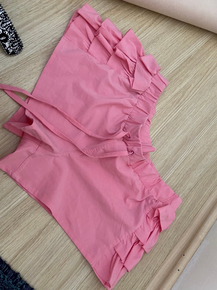 Pembe Fırfırlı Mini deniz  Şortu - Görsel 3