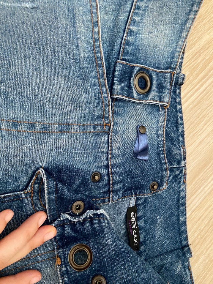 Y2k mini Düğmeli Mavi Mini Jean Şort - Görsel 2