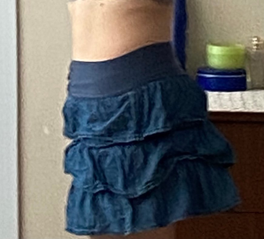 Kadın Koyu Mavi Denim Fırfırlı Mini Etek - Görsel 2