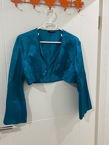 saten bolero