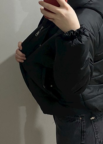 Kadın Siyah Kapüşonlu Mont - Görsel 6