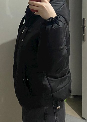 Kadın Siyah Kapüşonlu Mont - Görsel 8