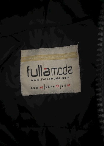 Kadın Siyah Kapüşonlu Mont - Görsel 5