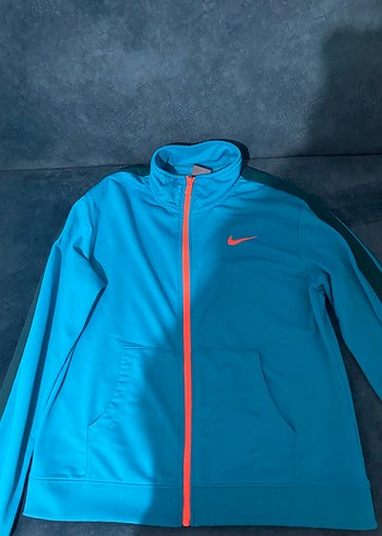 nike m