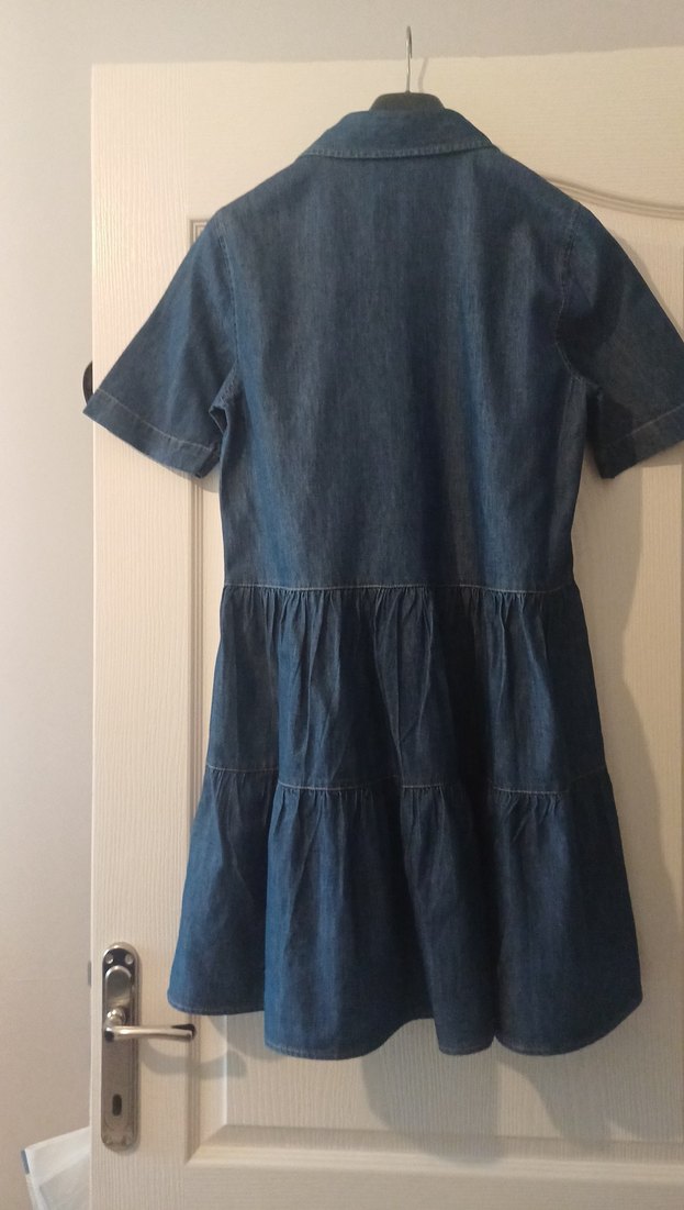 Düğmeli Kısa Kollu Denim Midi Elbise - Görsel 2