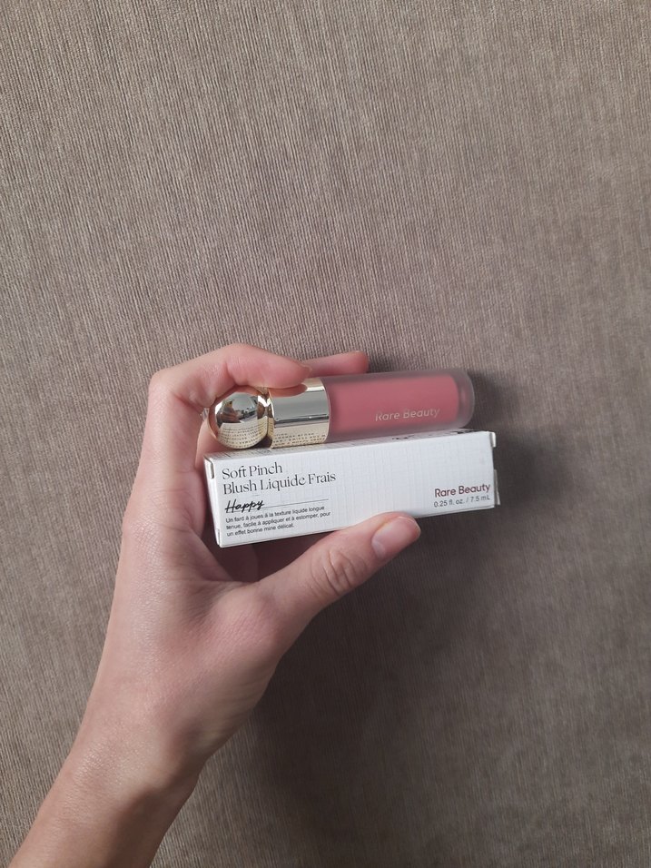 Rare Beauty Hope ve Happy Allık - Görsel 3