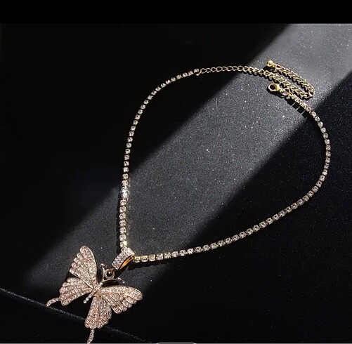 Gold kelebek kolye