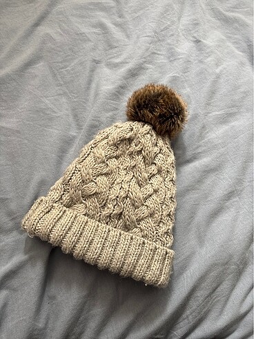 H&M 12+ Yaş, > 23 cm