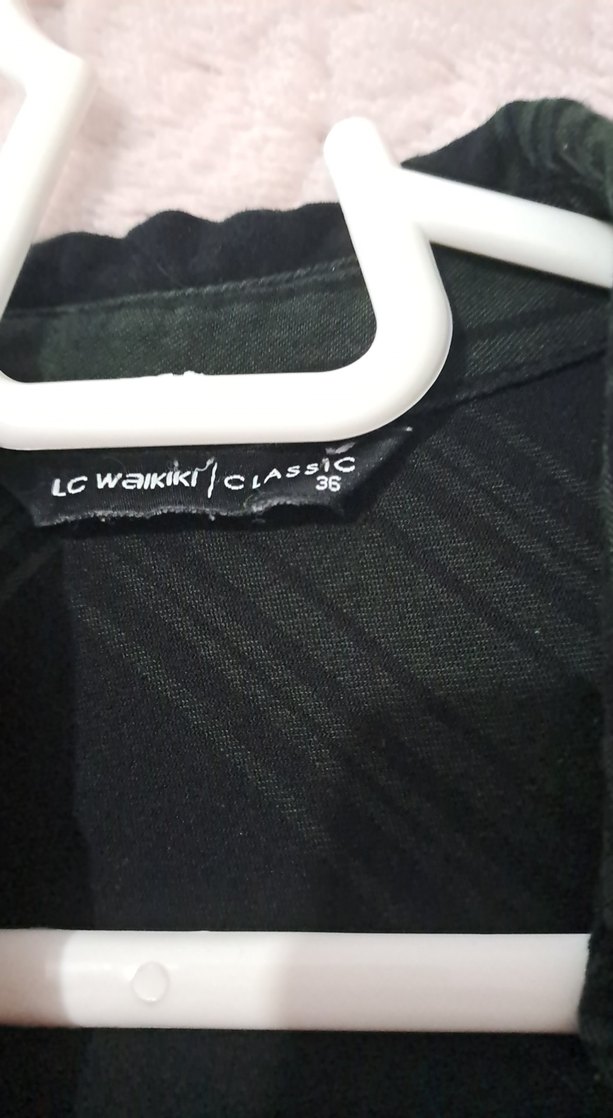 Düğmeli Yeşil  Kadın Gömlek - Görsel 3